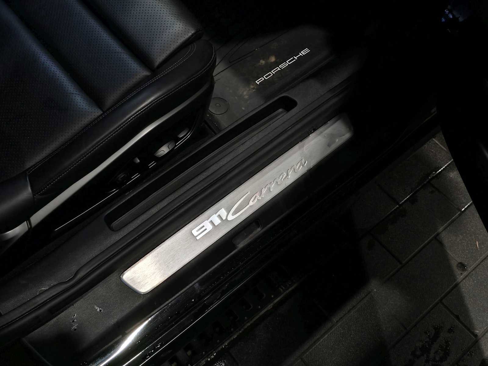 Used 2020 Porsche 911 Carrera image 15