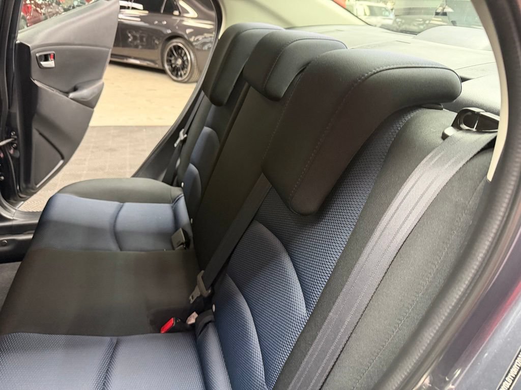 Used 2017 Toyota Yaris iA FWD image 39