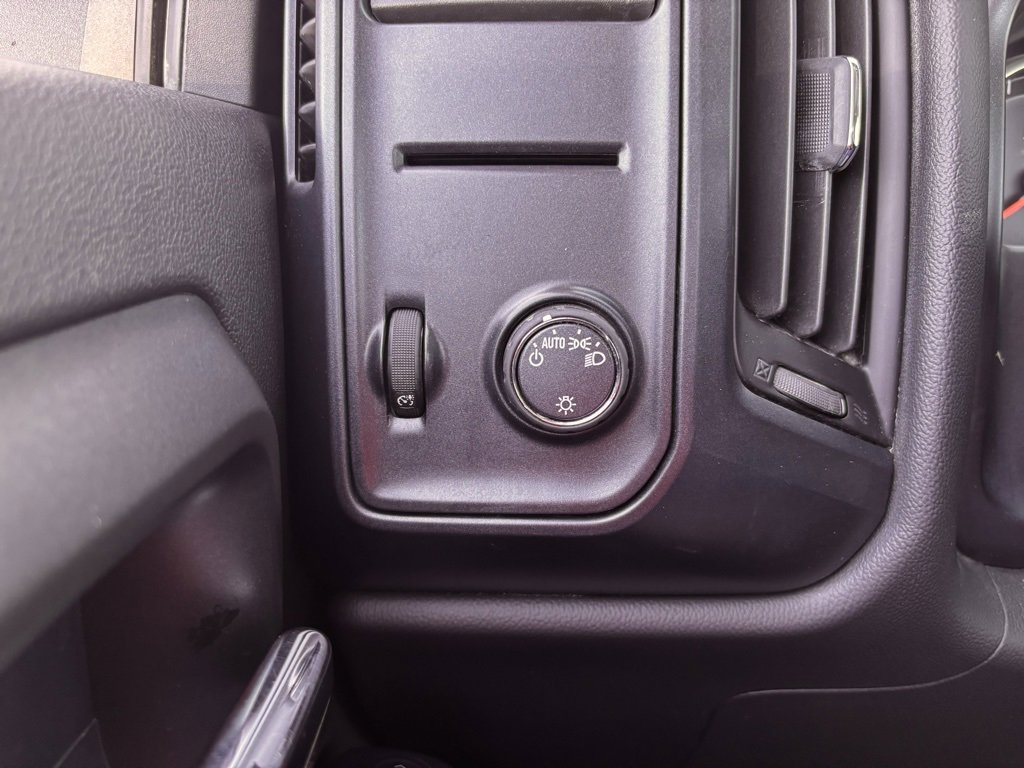 Used 2017 GMC Sierra 1500 2WD Regular Cab image 11