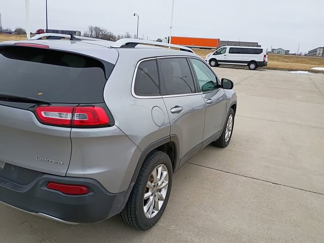 Used 2015 Jeep Cherokee Limited image 5