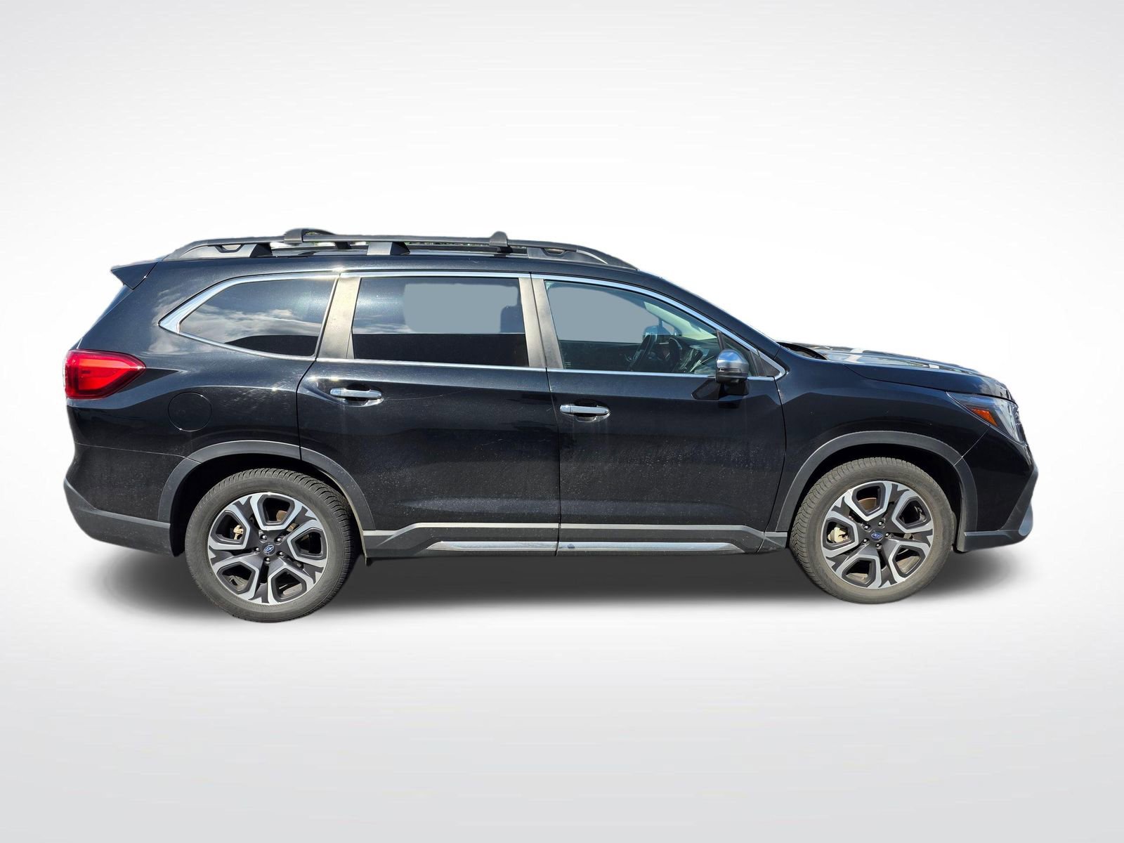 Used 2023 Subaru Ascent Touring AWD/4WD image 4