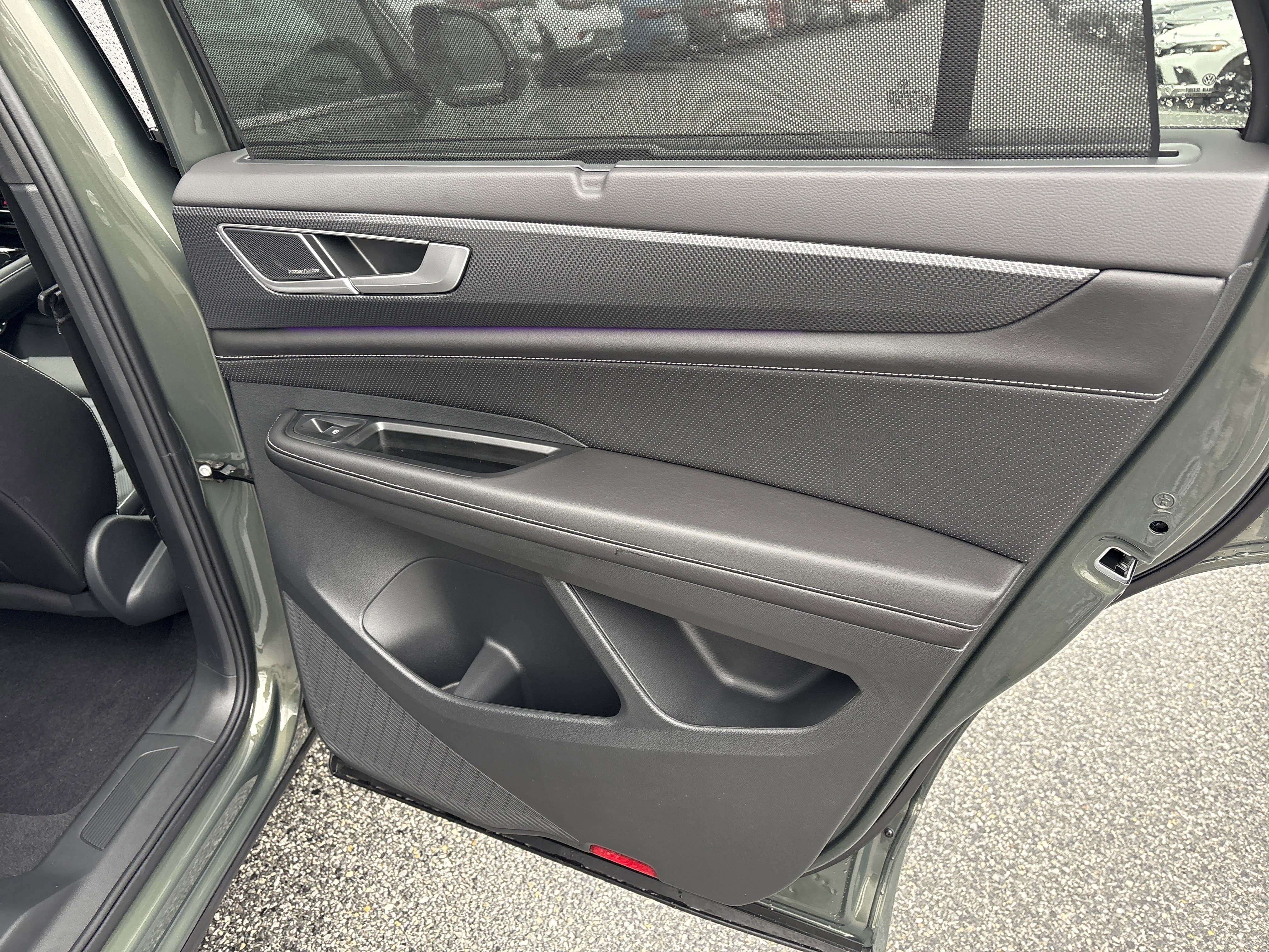 New 2026 Volkswagen Atlas Cross Sport SEL Premium R-Line image 16