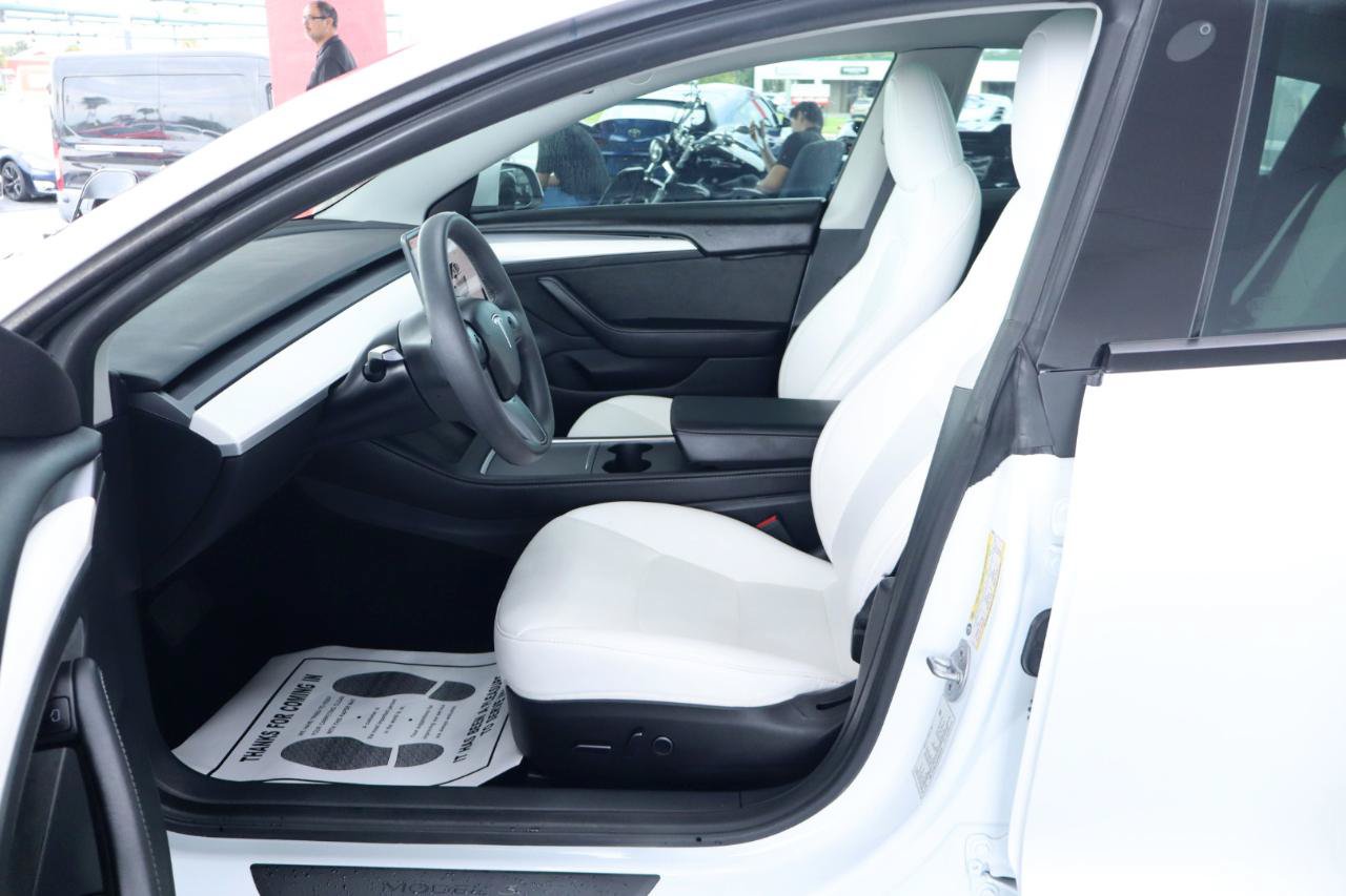 Used 2023 Tesla Model 3 Standard Range RWD image 15