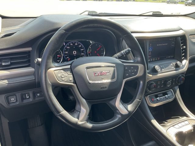 Used 2020 GMC Acadia Denali w/ Technology Package AWD/4WD image 22
