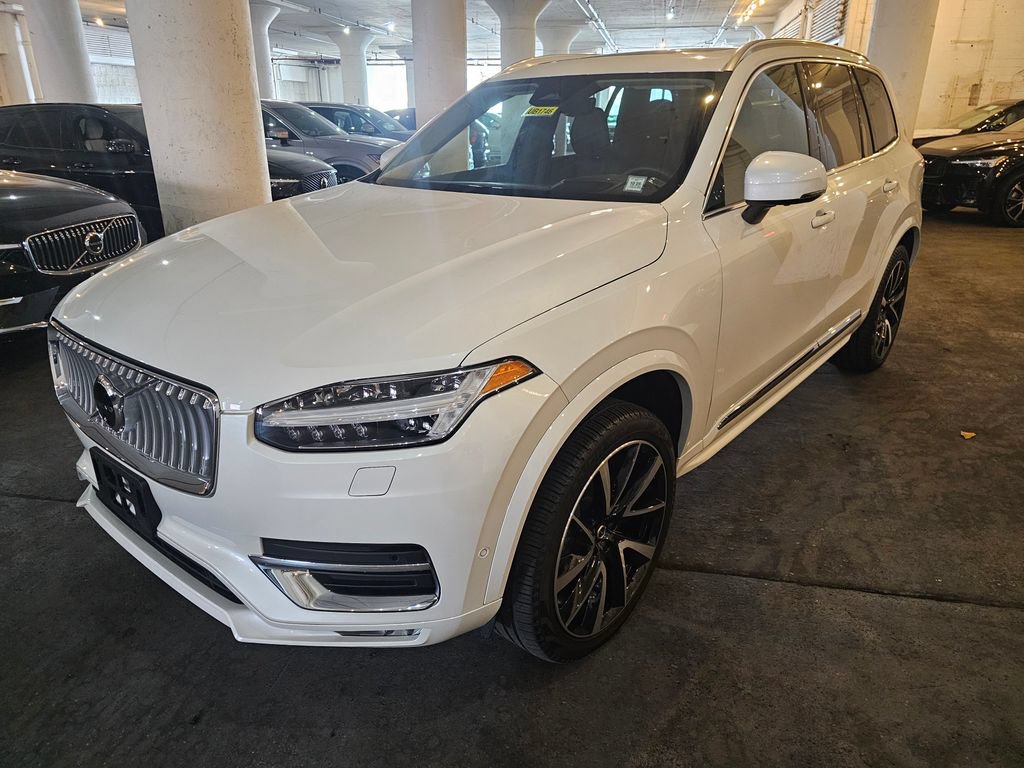 Certified 2024 Volvo XC90 B6 Ultimate AWD/4WD image 1