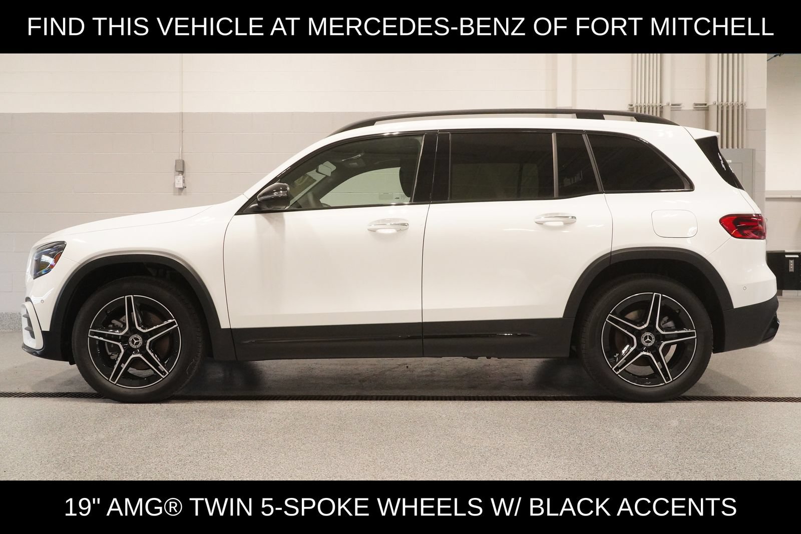 New 2026 Mercedes-Benz GLB 250 4MATIC image 4