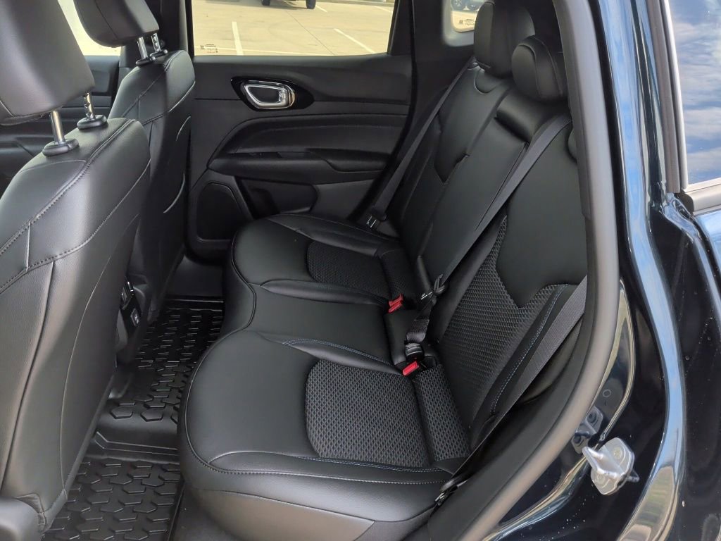 New 2026 Jeep Compass Latitude AWD/4WD image 35