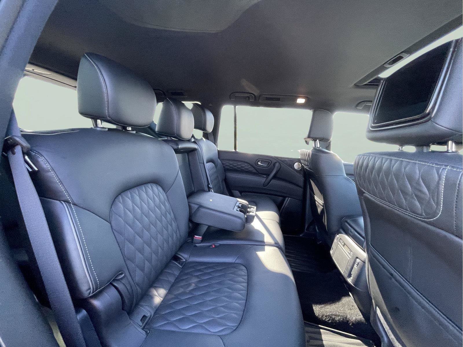 Used 2023 INFINITI QX80 Sensory w/ All-Season Package AWD/4WD image 24