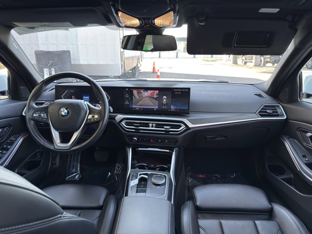 Used 2023 BMW 330i Sedan w/ Driving Assistance Package image 32