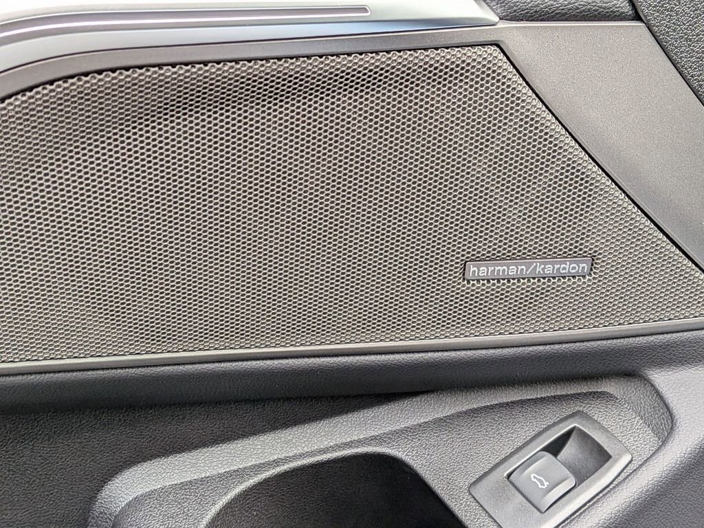 New 2026 BMW 330i Sedan image 12