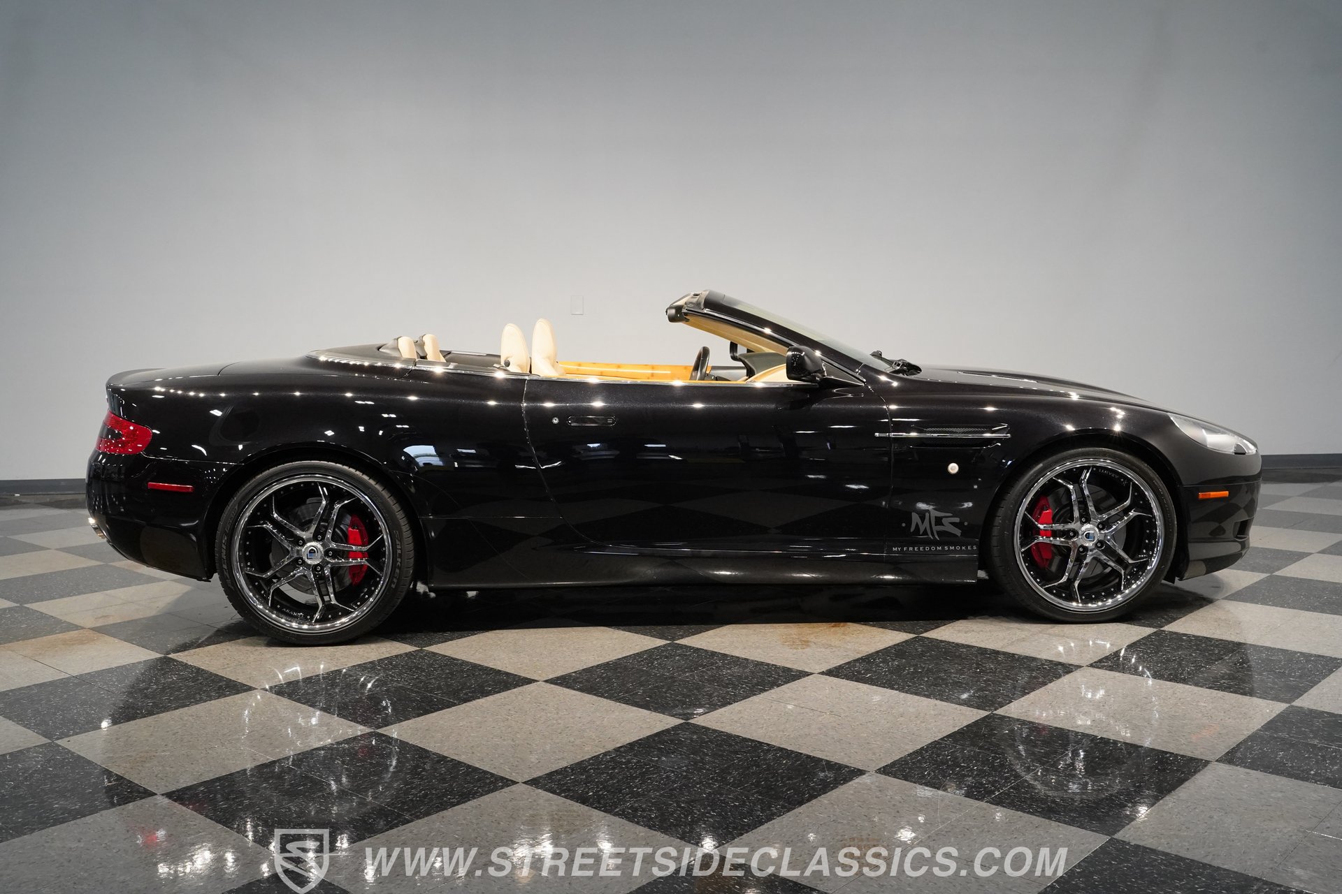 Used 2007 Aston Martin DB9 Volante RWD image 15
