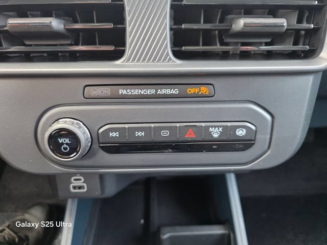 New 2026 Ford Maverick XL FWD image 20