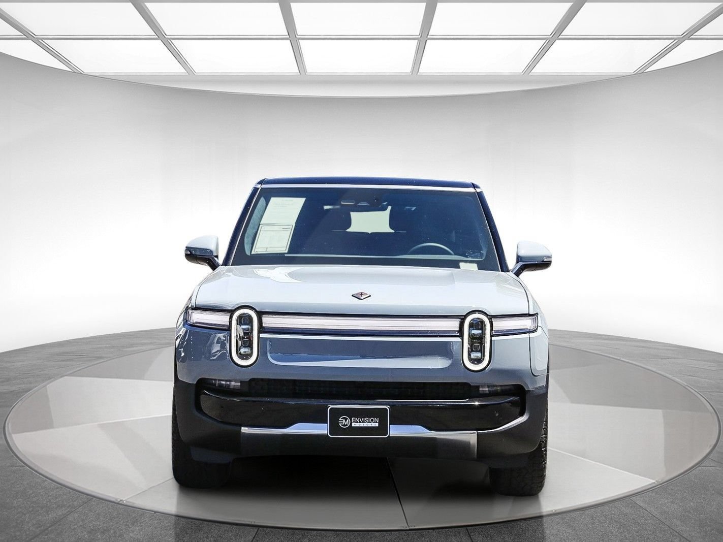 Used 2025 Rivian R1S Adventure AWD/4WD image 6