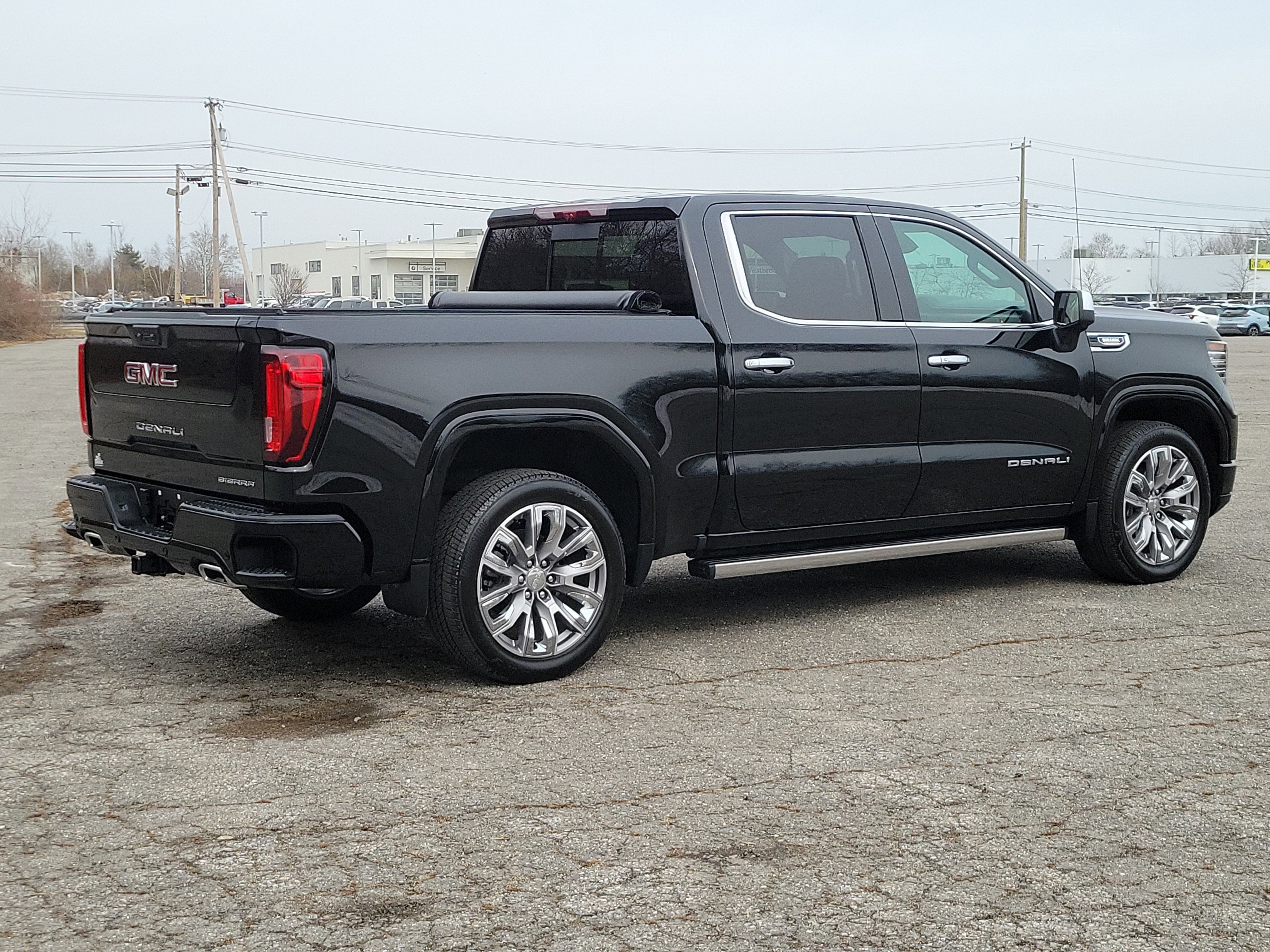 Certified 2025 GMC Sierra 1500 Denali image 5