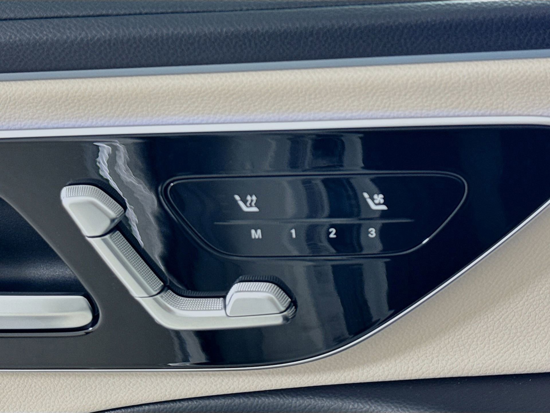 New 2026 Mercedes-Benz E 350 Sedan image 22