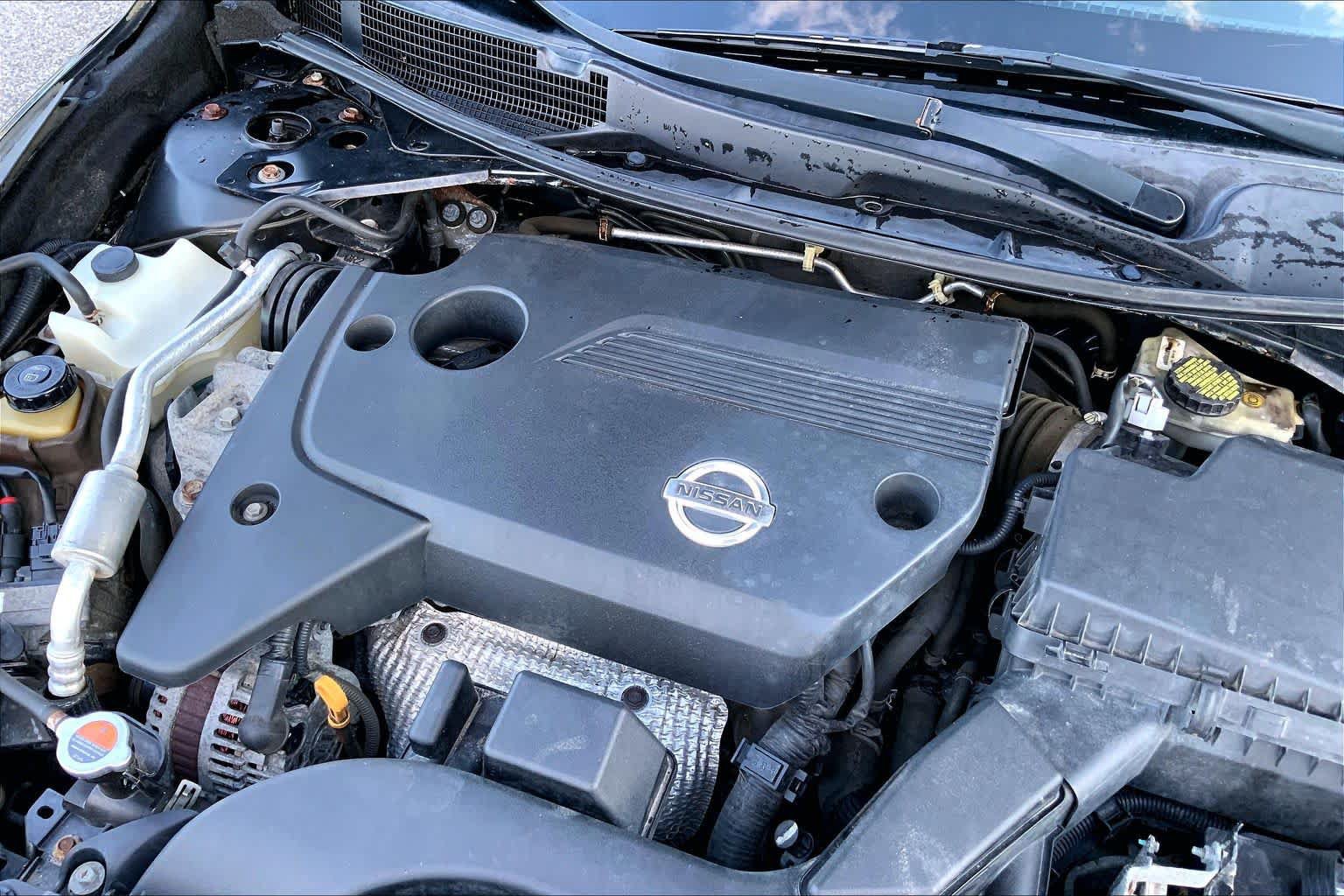 Used 2015 Nissan Altima 2.5 SV w/ Convenience Package FWD image 31