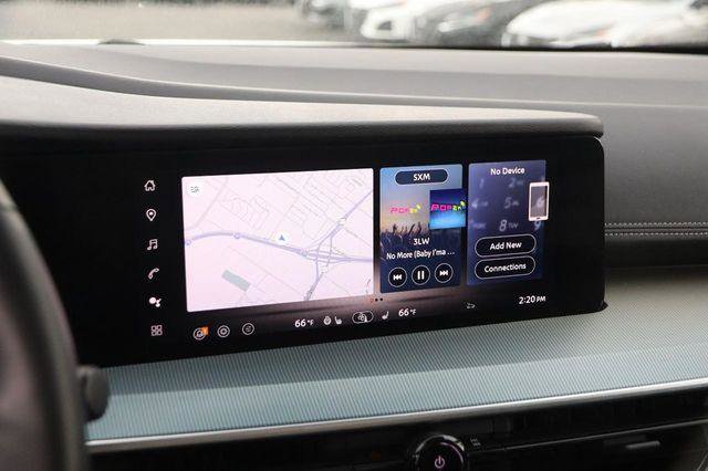 Used 2025 Nissan Murano SL AWD/4WD image 17