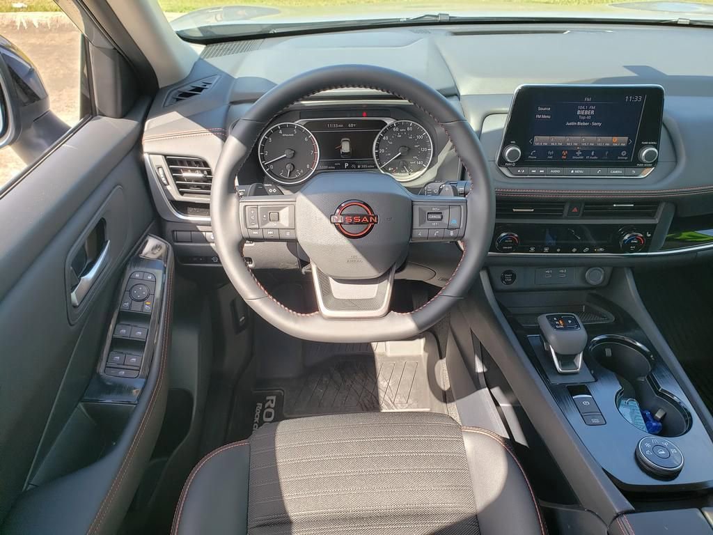 Certified 2025 Nissan Rogue SV AWD/4WD image 24