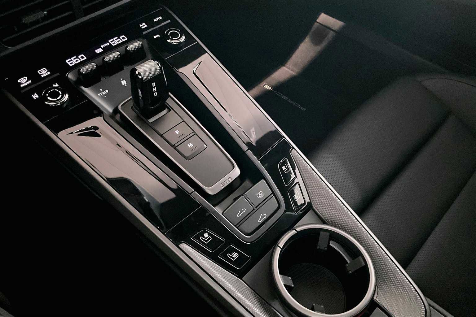 Used 2025 Porsche 911 Carrera image 20