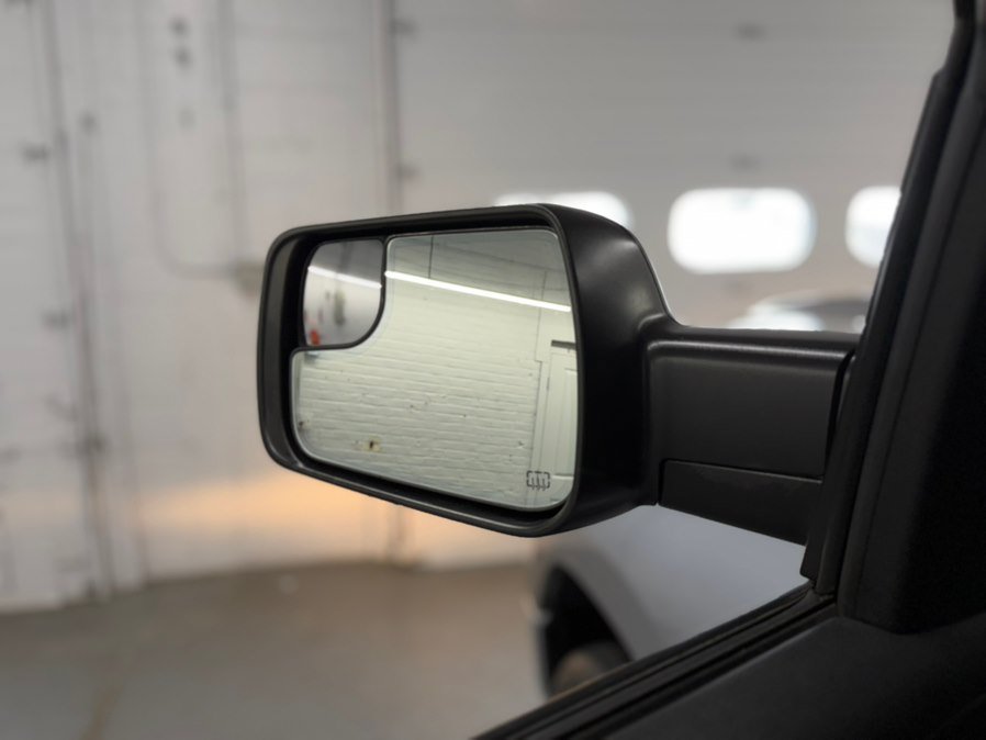 Used 2019 RAM 1500 Big Horn AWD/4WD image 32