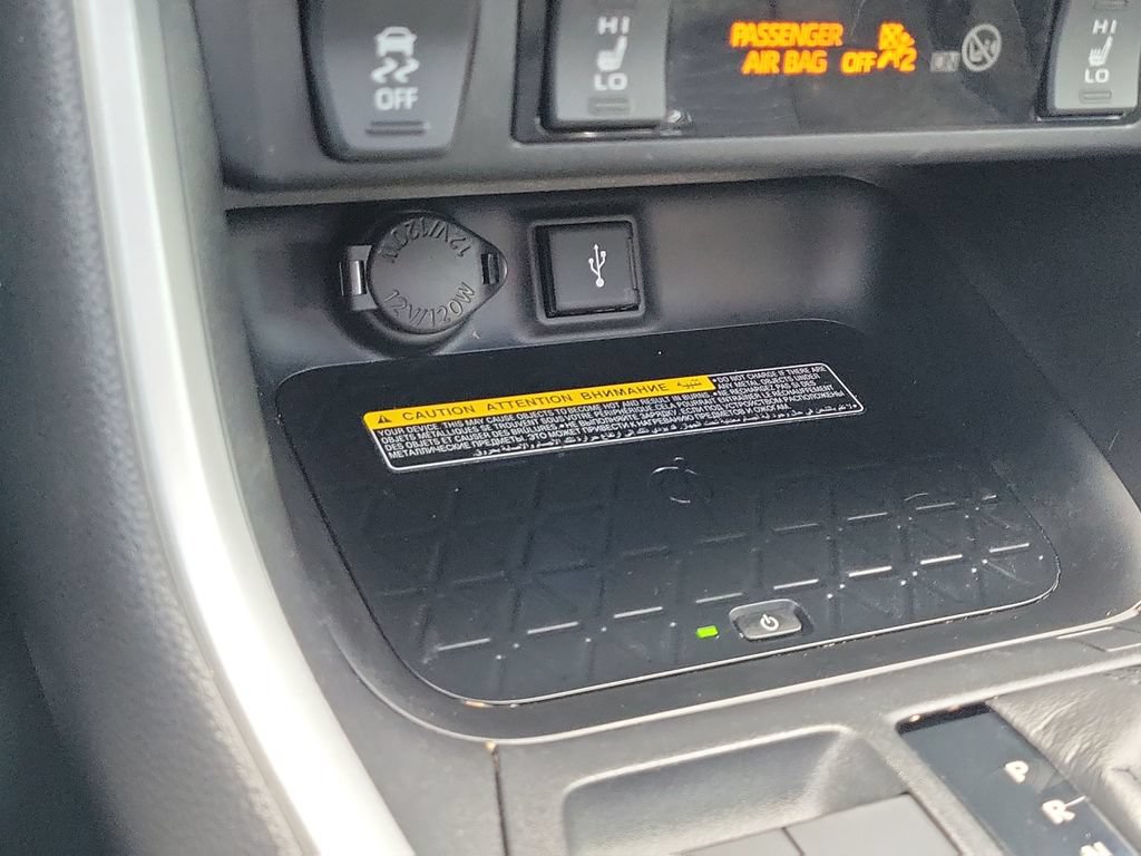Certified 2020 Toyota RAV4 XSE AWD/4WD image 17