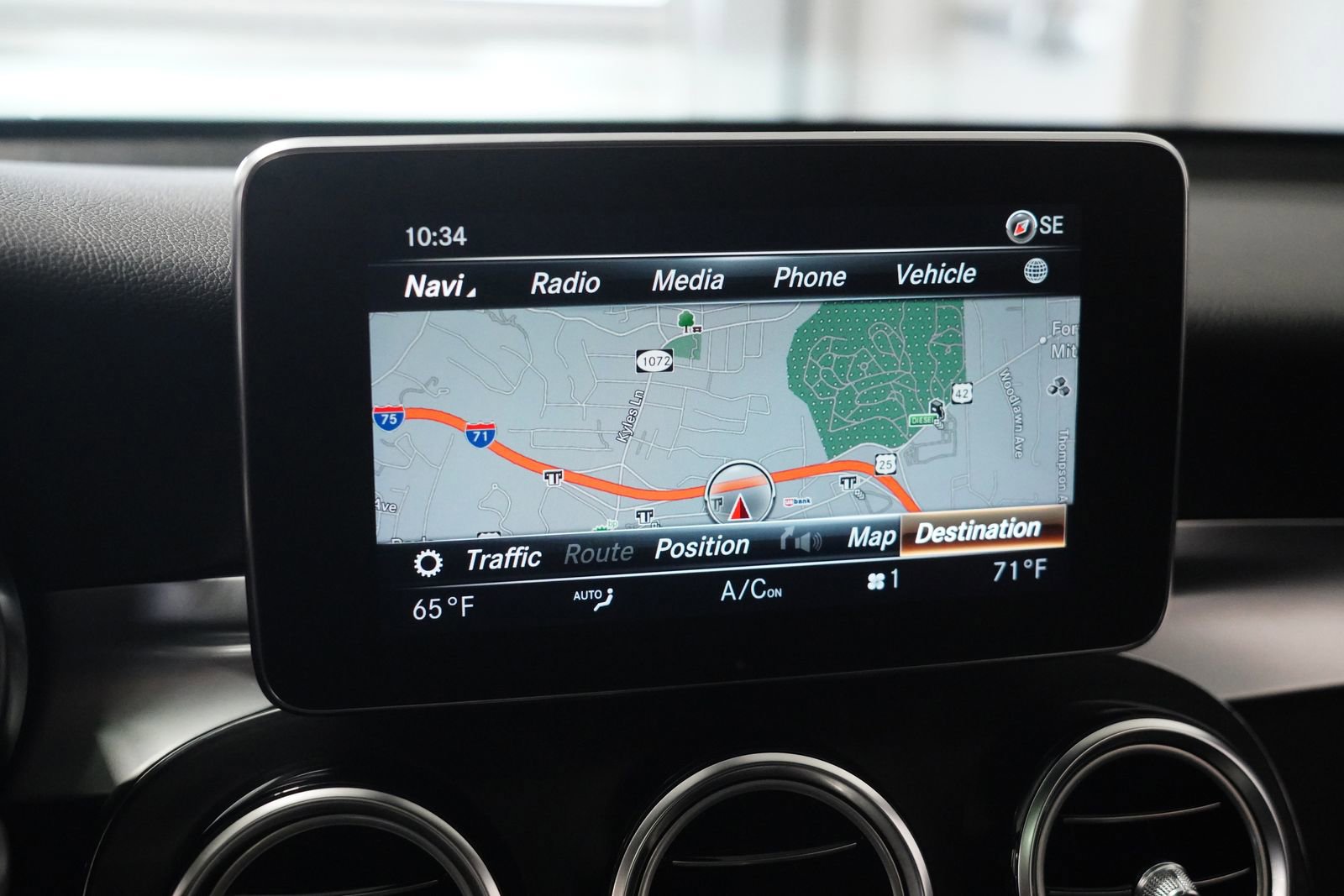 Used 2018 Mercedes-Benz GLC 300 4MATIC image 21