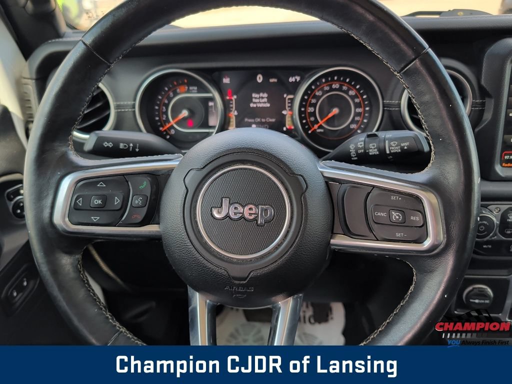 Used 2018 Jeep Wrangler Unlimited Sahara AWD/4WD image 21
