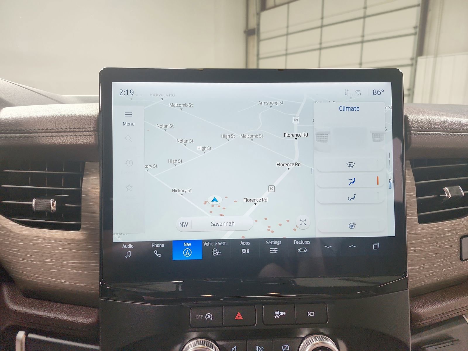 Used 2024 Ford Expedition Limited image 34