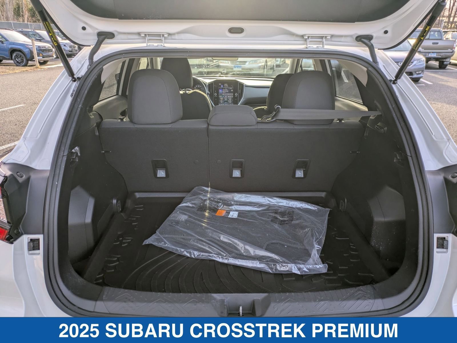 Certified 2025 Subaru Crosstrek 2.0i Premium image 33