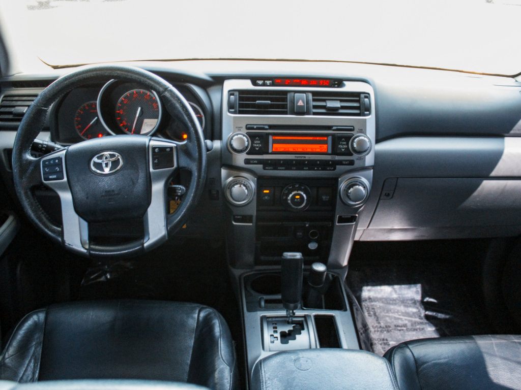 Used 2011 Toyota 4Runner SR5 w/ Premium Pkg w/Leather AWD/4WD image 26