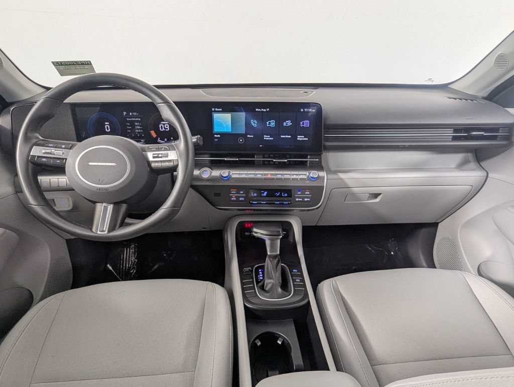 Certified 2025 Hyundai Kona SEL FWD image 15