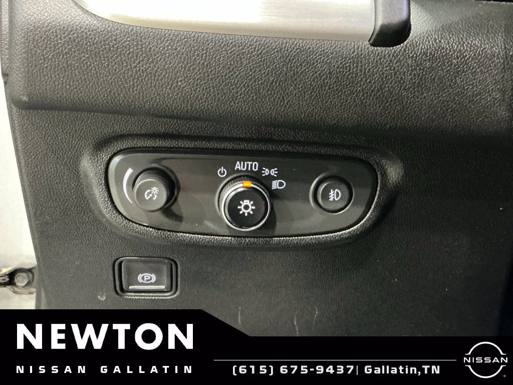 Used 2018 GMC Terrain SLT FWD image 33