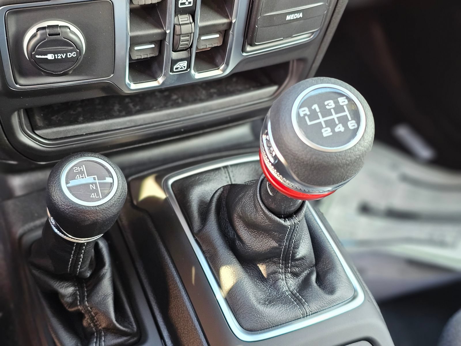 New 2026 Jeep Wrangler Unlimited Sport AWD/4WD image 15