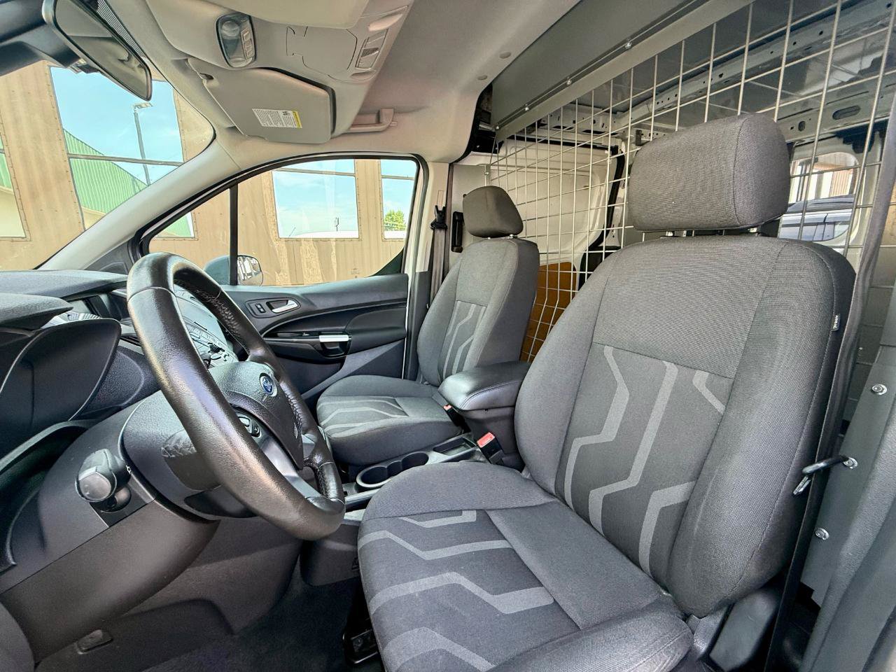 Used 2018 Ford Transit Connect XLT FWD image 15