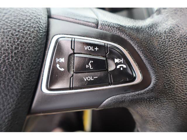 Used 2016 Ford Focus SE w/ Equipment Group 201A FWD image 13