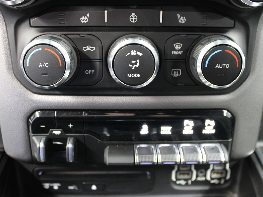 Used 2019 RAM 1500 Big Horn AWD/4WD image 55