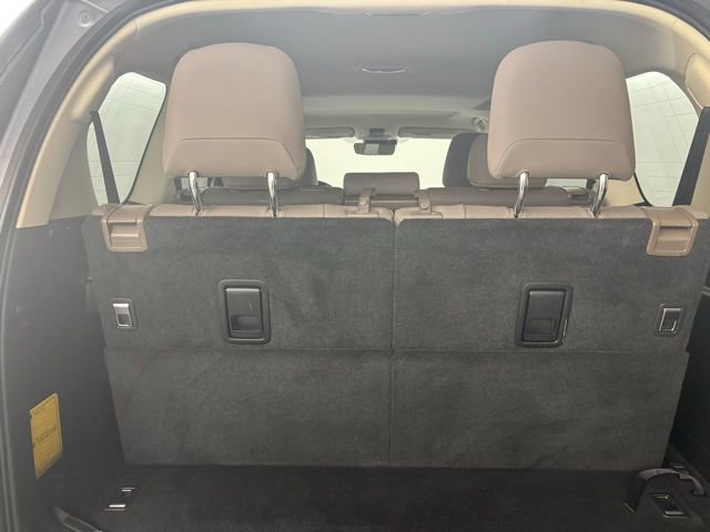 Used 2020 Lexus GX 460 Premium w/ Premium Package image 41