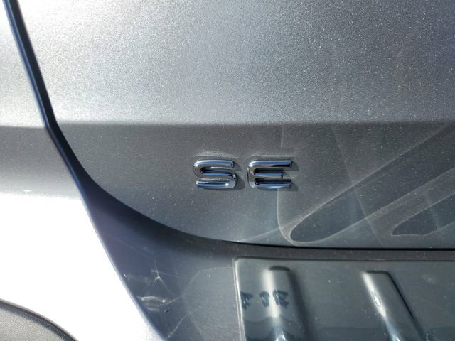 New 2026 Volkswagen Taos SE image 7