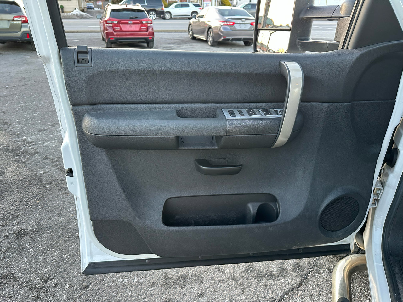 Used 2009 Chevrolet Silverado 2500 LT w/ Suspension Package, Off-Road image 31