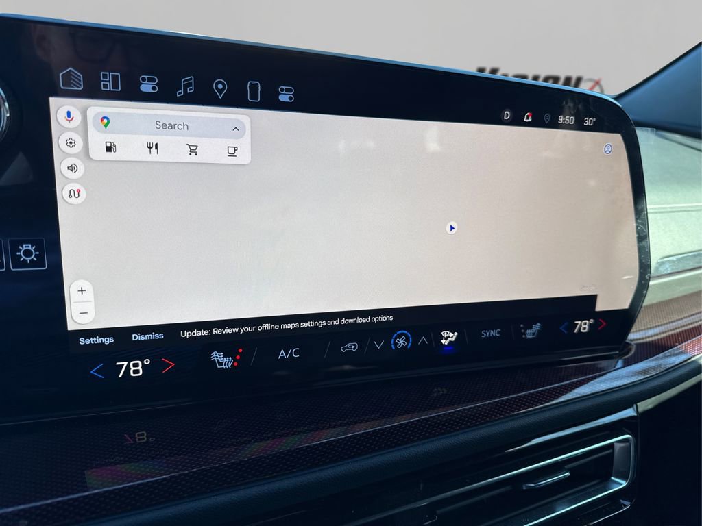 Used 2024 Chevrolet Traverse Z71 image 32