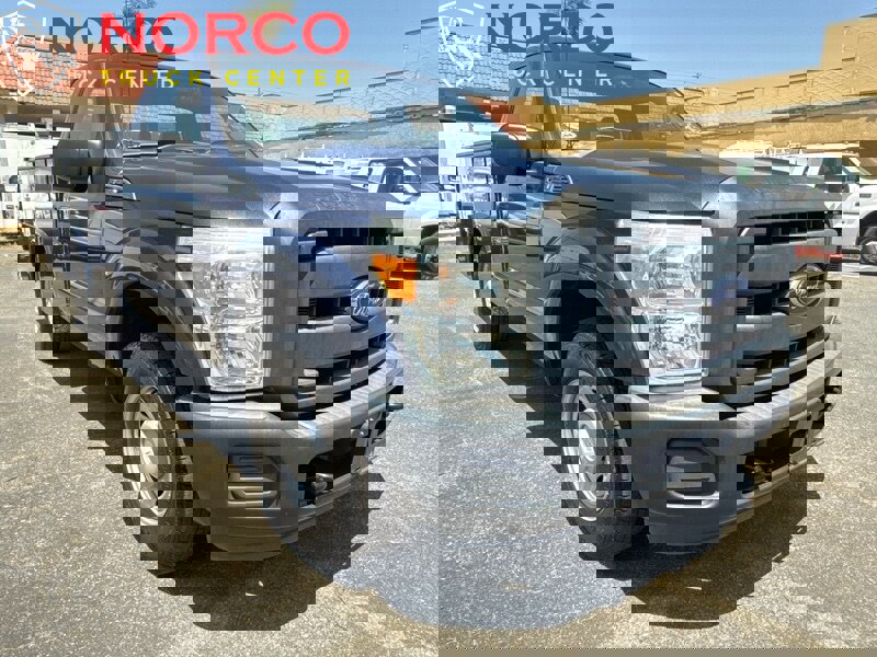 Used 2013 Ford F250 XL image 2