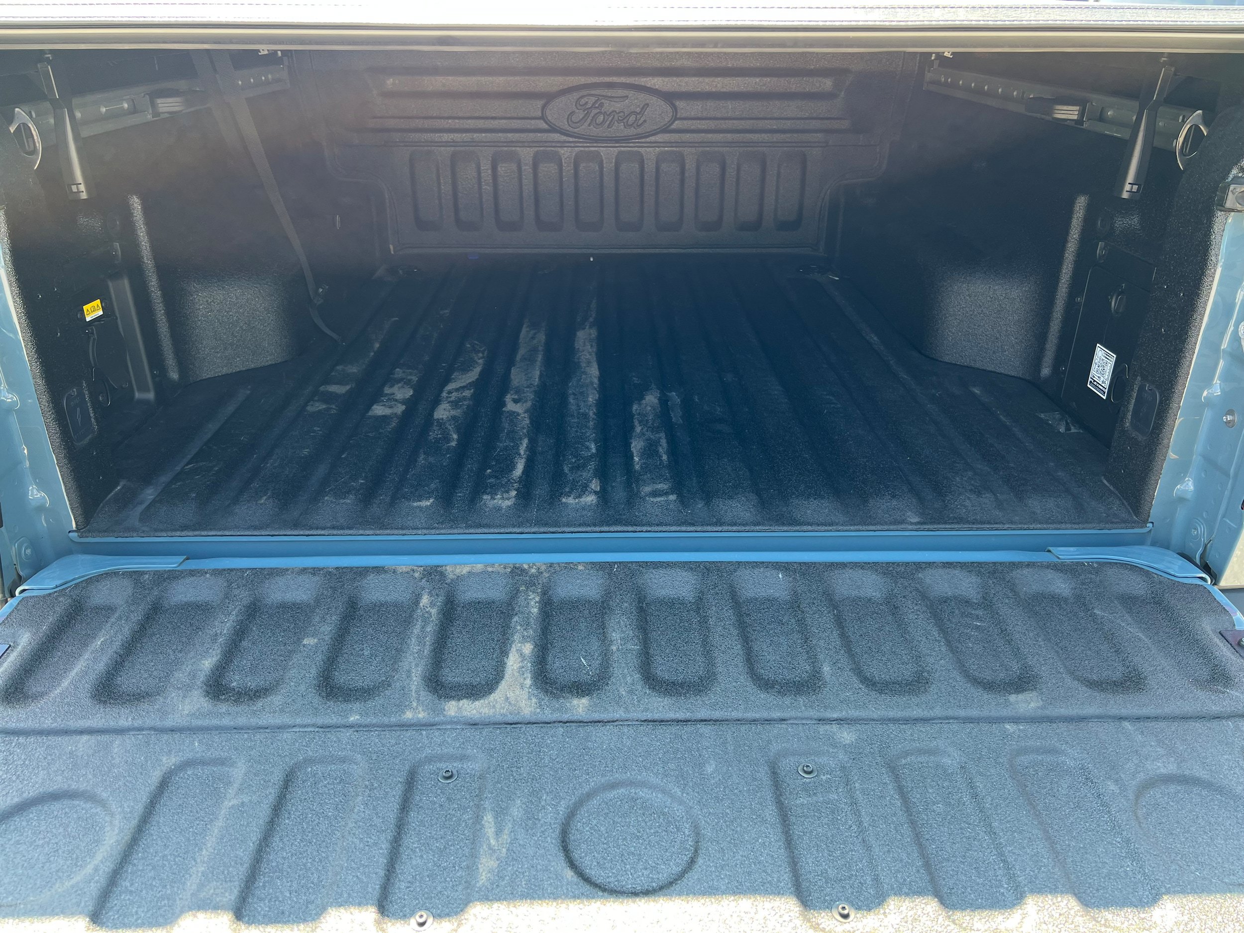 Used 2022 Ford Maverick Lariat w/ Lariat Luxury Package FWD image 11