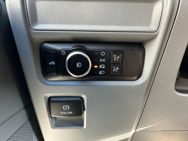 Used 2024 Ford F150 XLT image 13