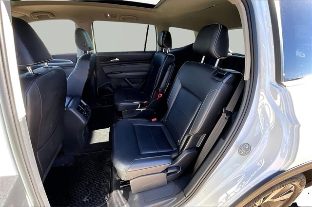 Used 2022 Volkswagen Atlas SE image 28
