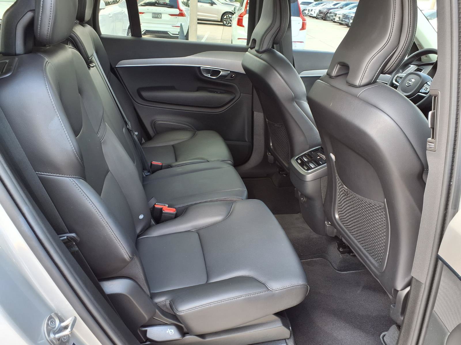 Certified 2025 Volvo XC90 B5 Core AWD/4WD image 15