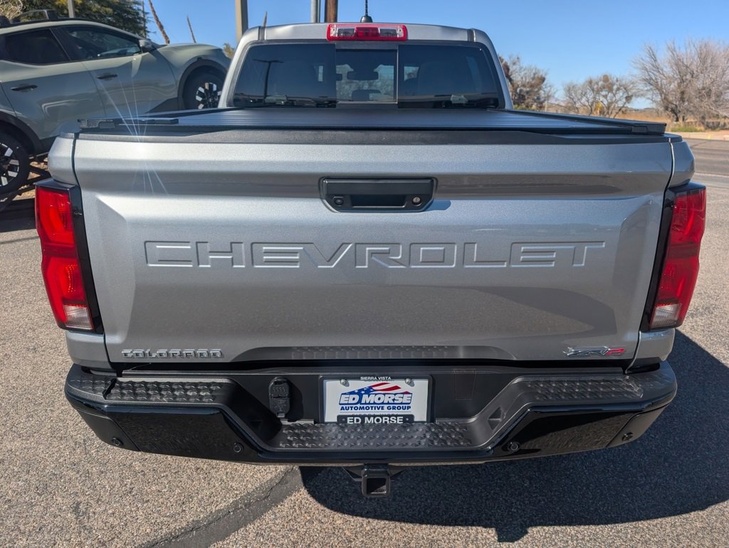 Used 2025 Chevrolet Colorado ZR2 w/ Technology Package image 4