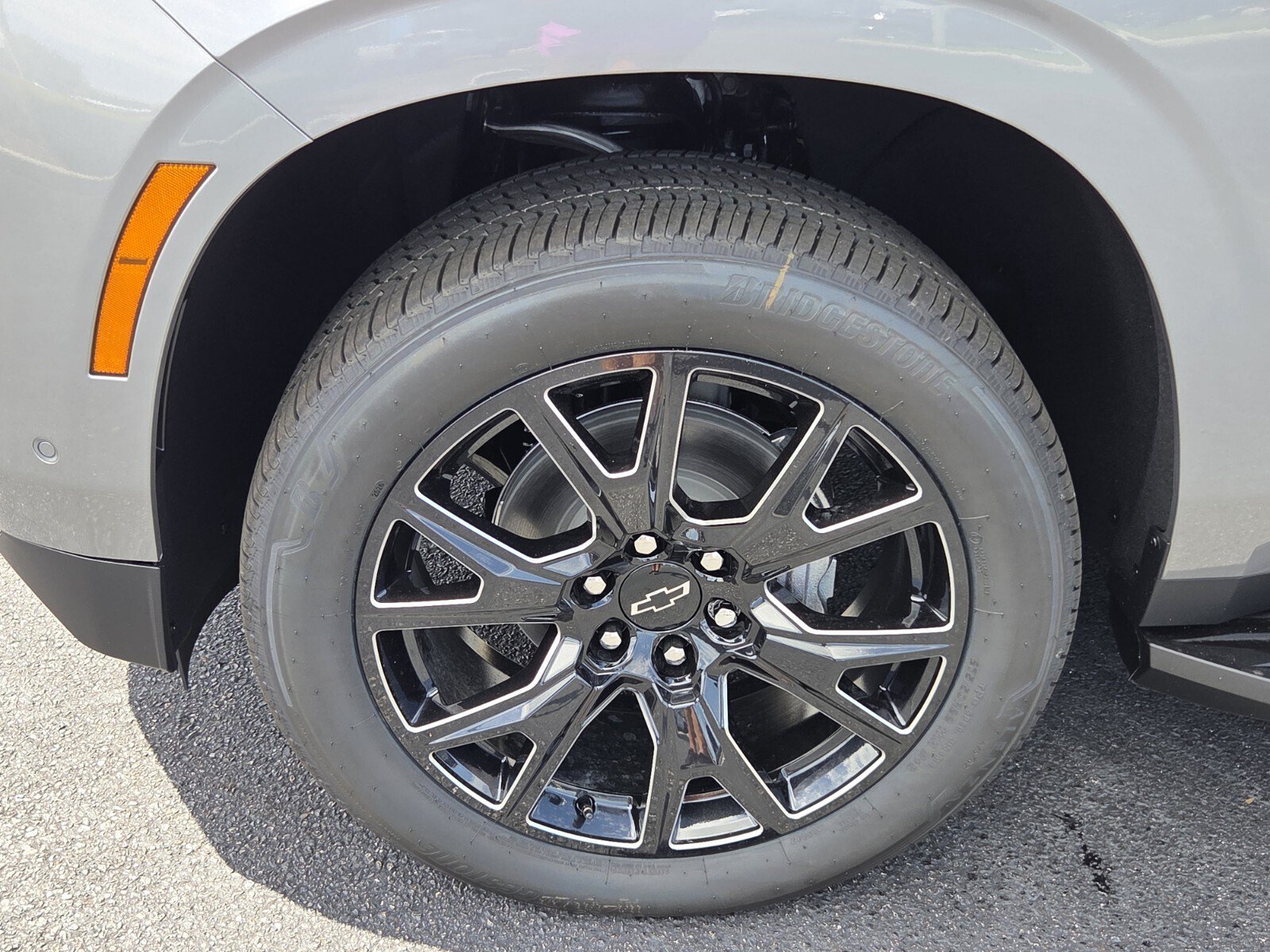 New 2026 Chevrolet Tahoe Premier w/ Sun And Tow Package AWD/4WD image 4
