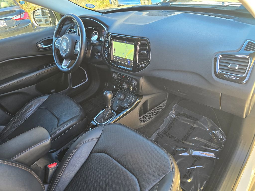 Used 2021 Jeep Compass Limited w/ Sun and Sound Group image 29