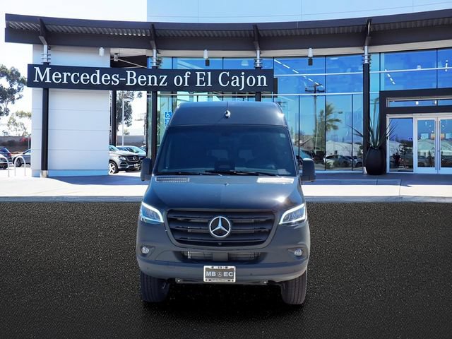 New 2026 Mercedes-Benz Sprinter 2500 video 2