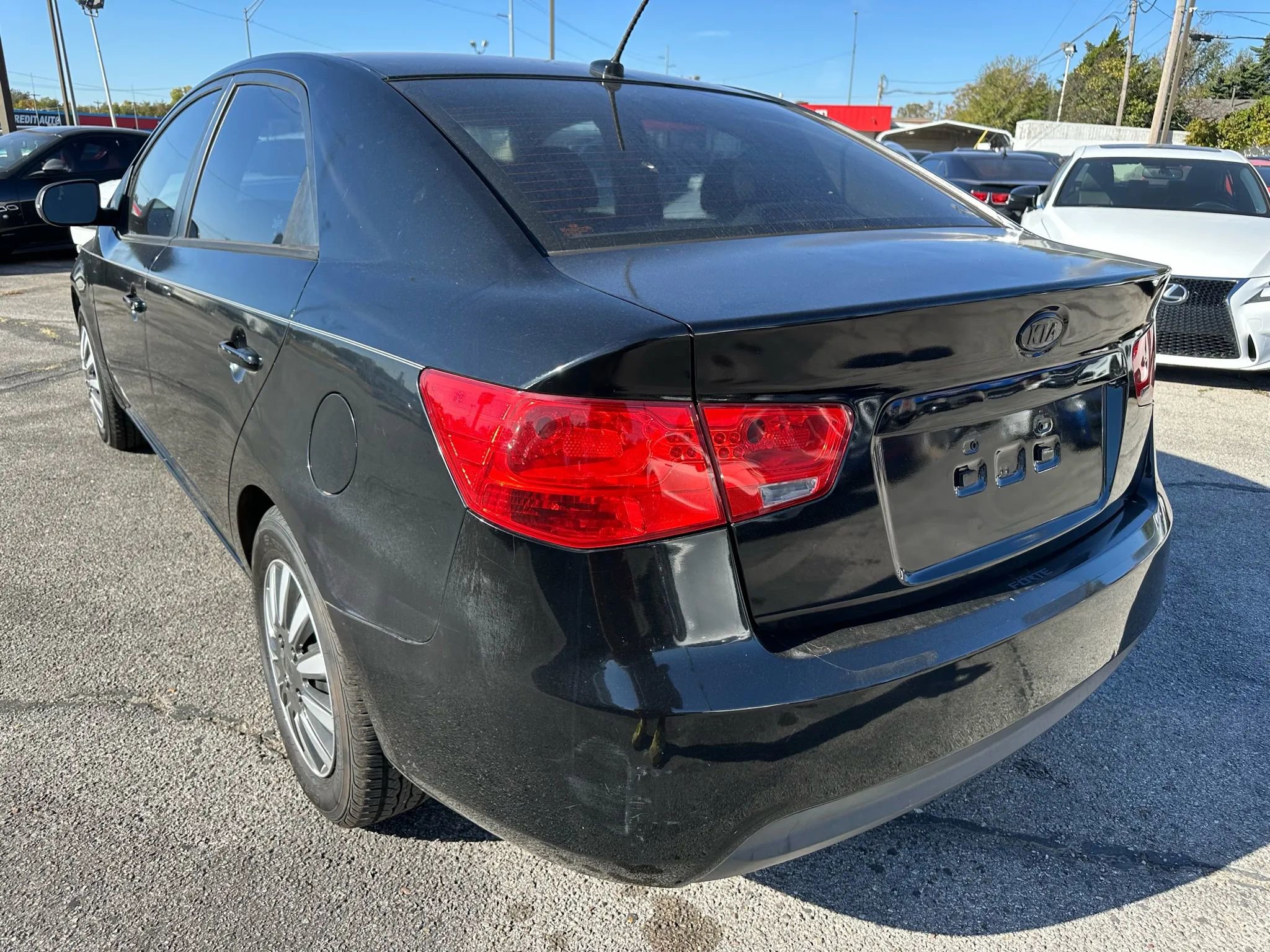 Used 2013 Kia Forte EX image 32